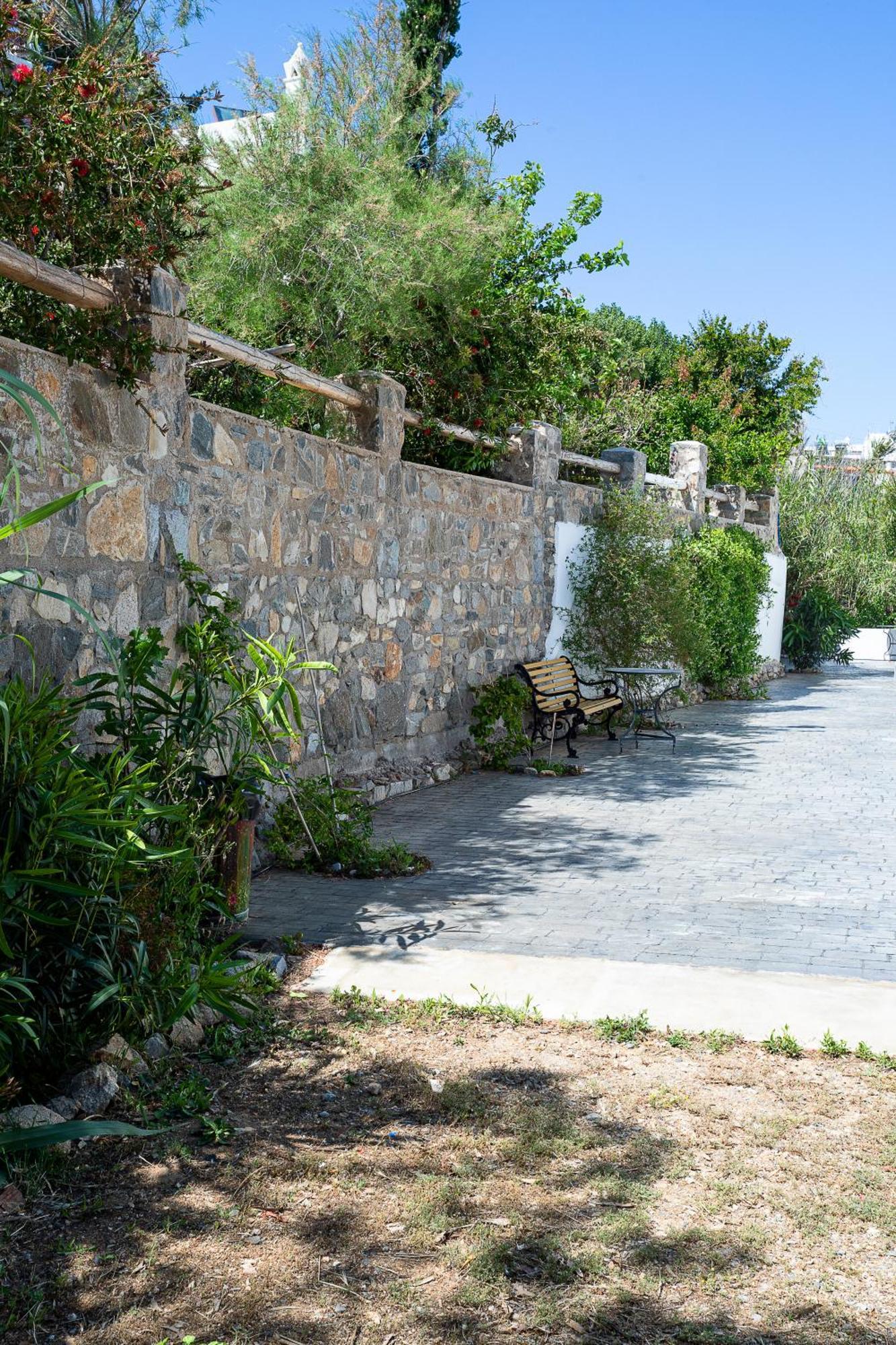 Almiriki Serifos Livadakia Buitenkant foto